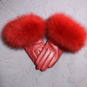 Everybody Needs a Pair 🥵❤️